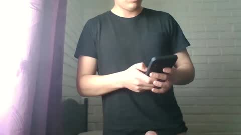 x_andrescam online show from 10/13/25, 08:20