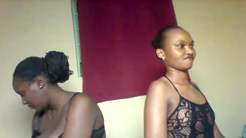 X melanine online show from 10/01/25, 12:49