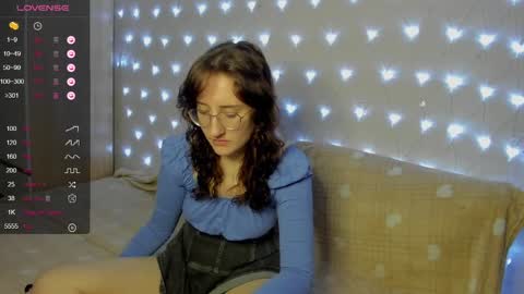 Snapshot of x_purr_agatha_x chatting on 01/22/25, 02:59 Agatha online show from 01/22/25, 02:59