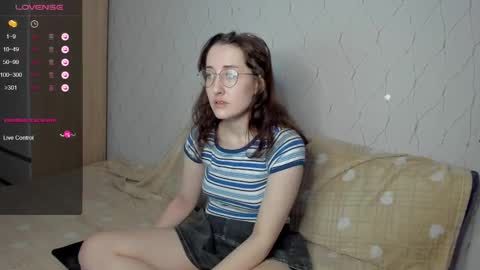 Snapshot of x_purr_agatha_x chatting on 01/27/25, 02:53 Agatha online show from 01/27/25, 02:53