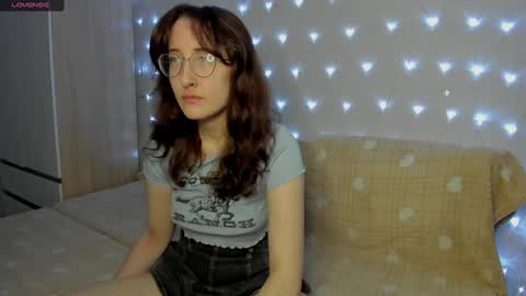 Snapshot of x_purr_agatha_x chatting on 01/29/25, 03:12 Agatha online show from 01/29/25, 03:12