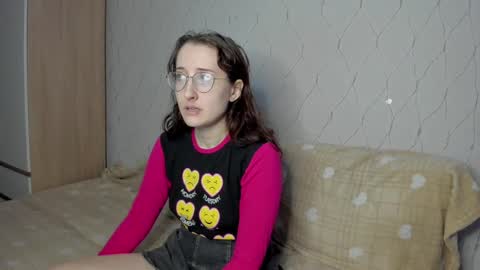 Snapshot of x_purr_agatha_x chatting on 02/03/25, 02:47 Agatha online show from 02/03/25, 02:47