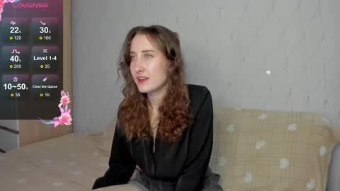 Snapshot of x_purr_agatha_x chatting on 10/06/25, 02:31 Agatha online show from 10/06/25, 02:31