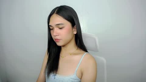 xairah_doux online show from 05/17/26, 02:53
