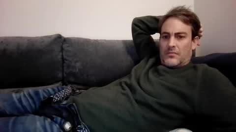 xalegarmax online show from 01/04/25, 11:38