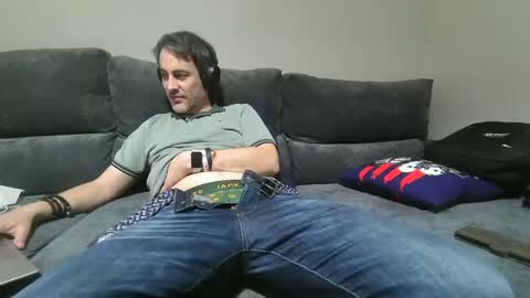 xalegarmax online show from 01/12/25, 10:12