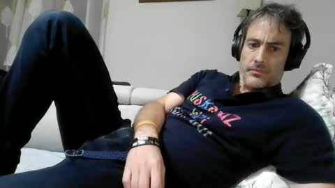 xalegarmax online show from 09/09/25, 08:19