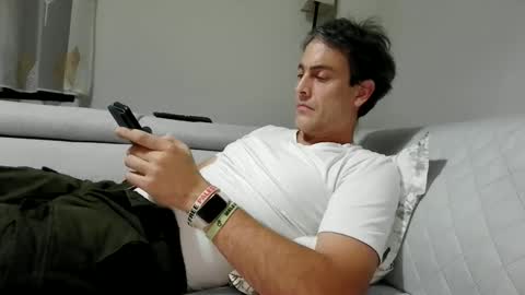 xalegarmax online show from 09/12/25, 10:21