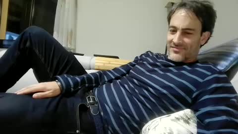 xalegarmax online show from 09/30/25, 09:53