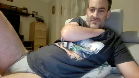 xalegarmax online show from 03/31/26, 10:21