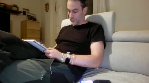 xalegarmax online show from 04/05/26, 09:01