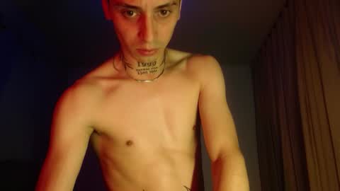 xalejo_max online show from 09/30/25, 04:50