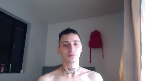xalejo_max online show from 10/18/25, 02:29