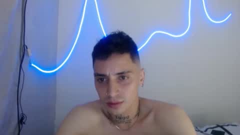 xalejo_max online show from 11/30/25, 03:43