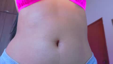 Snapshot of xallysonx_ chatting on 07/19/26, 11:47 XALLYSONX online show from 07/19/26, 11:47