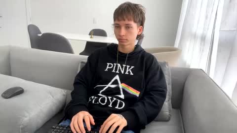 Snapshot of xamyu chatting on 01/27/25, 06:09 Xam online show from 01/27/25, 06:09