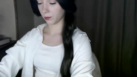 Snapshot of xan_ex chatting on 10/28/25, 12:03 xan_ex online show from 10/28/25, 12:03