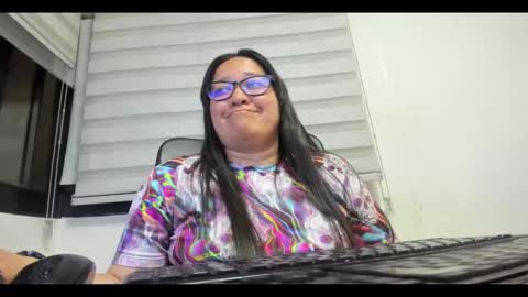 xander_taylor_ online show from 10/10/25, 05:39