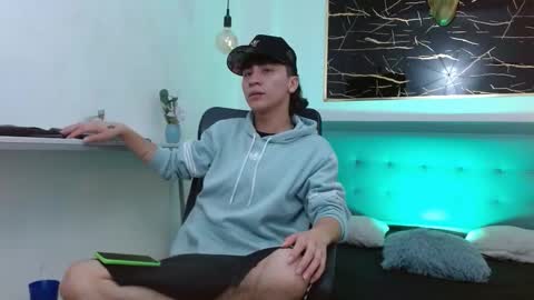 xandergrey8 online show from 02/03/26, 07:08