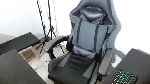 Xanderstone online show from 02/06/26, 06:22