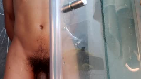 Snapshot of xandressex chatting on 02/14/25, 04:47 Andres online show from 02/14/25, 04:47