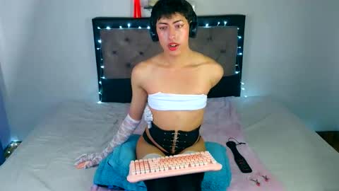 Snapshot of xangel__dustx chatting on 01/15/26, 06:22 xangel__dustx online show from 01/15/26, 06:22