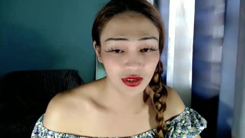 Snapshot of xangel_redx chatting on 01/24/25, 01:24 ANGEL online show from 01/24/25, 01:24