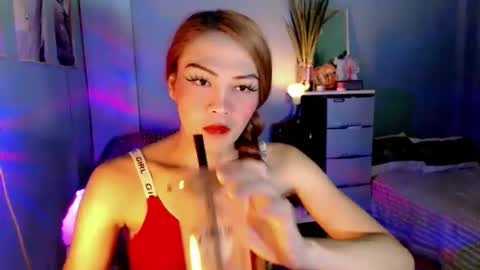 Snapshot of xangel_redx chatting on 10/10/25, 12:04 ANGEL online show from 10/10/25, 12:04