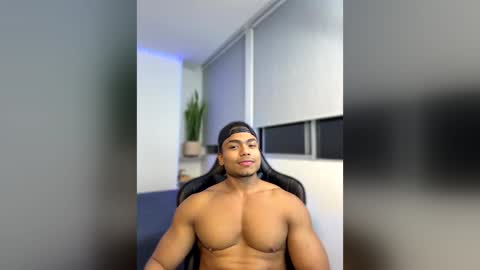Snapshot of xavier_colleman chatting on 05/05/26, 01:57 Xavier online show from 05/05/26, 01:57