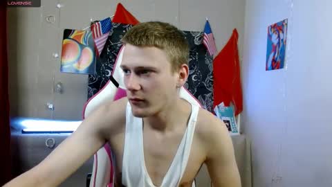 xavier_night81 online show from 11/14/25, 09:08