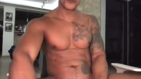 xavii31 online show from 12/18/24, 01:37