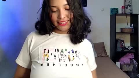 Snapshot of xayahnds chatting on 01/31/26, 10:52 XAYAH online show from 01/31/26, 10:52