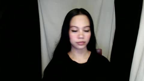 Snapshot of xblaire chatting on 12/19/24, 06:12 Blaire online show from 12/19/24, 06:12