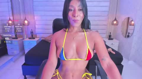 Snapshot of xcarlett chatting on 07/08/26, 03:55 xcarlettt online show from 07/08/26, 03:55