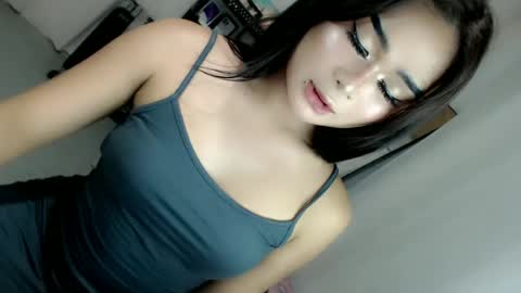 Snapshot of xchinita_kyanggx chatting on 06/24/26, 06:56 kianna online show from 06/24/26, 06:56