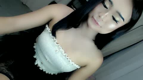 Snapshot of xchinita_kyanggx chatting on 07/06/26, 12:40 kianna online show from 07/06/26, 12:40