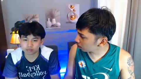 Charlie online show from 04/06/26, 07:20