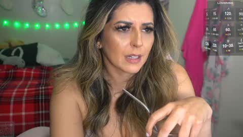 spoil me here  online show from 01/07/26, 06:10