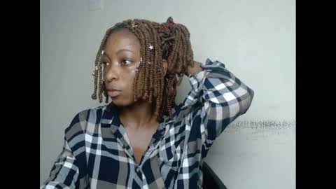 Snapshot of xcreamypussy chatting on 12/26/24, 08:11 xcreamypussy online show from 12/26/24, 08:11