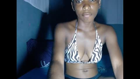 Snapshot of xcreamypussy chatting on 03/03/25, 05:50 xcreamypussy online show from 03/03/25, 05:50