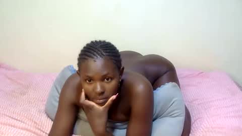 xeenah online show from 03/13/26, 10:16