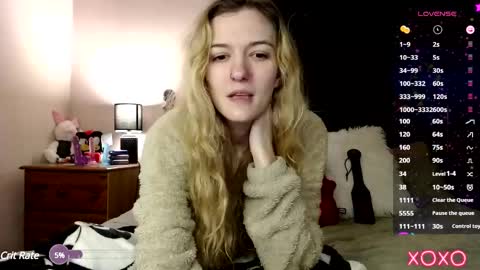 EllieeRose online show from 03/01/25, 10:42