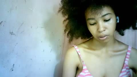 xenna610827 online show from 02/10/25, 10:31