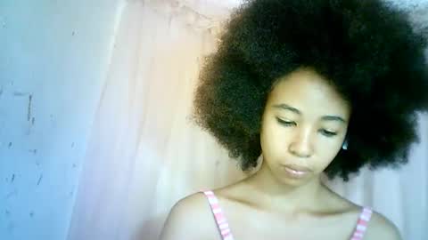 xenna610827 online show from 02/21/25, 12:39