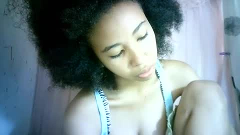 xenna610827 online show from 02/28/25, 08:20