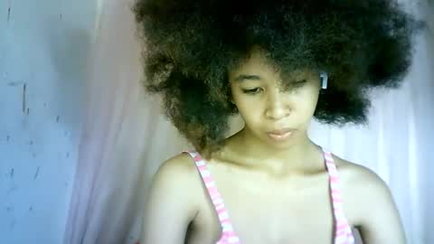 xenna610827 online show from 03/02/25, 04:10