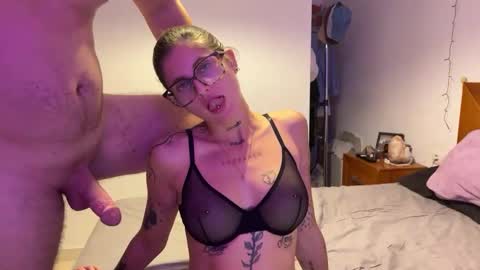 Snapshot of xesfinge chatting on 12/04/24, 07:23 xesfinge online show from 12/04/24, 07:23