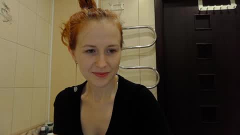 Snapshot of xeva_angelx chatting on 05/24/26, 05:51 Xeva Angels online show from 05/24/26, 05:51