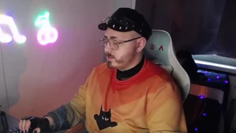 F A B I A N online show from 10/17/25, 08:28