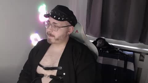 F A B I A N online show from 10/25/25, 07:05